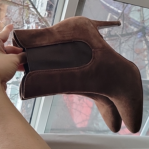 Ralph Lauren Suede Brown Ankle Booties - Very Good Condition - 7B - Picture 14 of 15